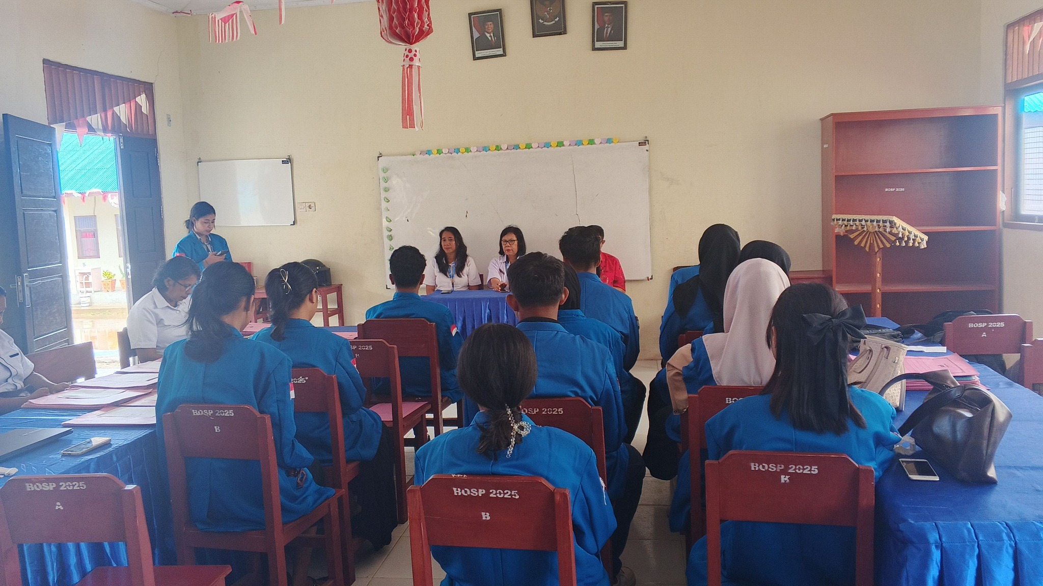 Perpisahan Mahasiswa Program Pengenalan Lapangan Persekolahan (PLP 1)